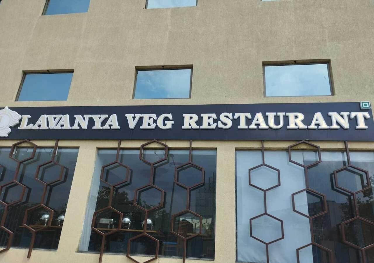 L P Regency, Pune Exterior photo